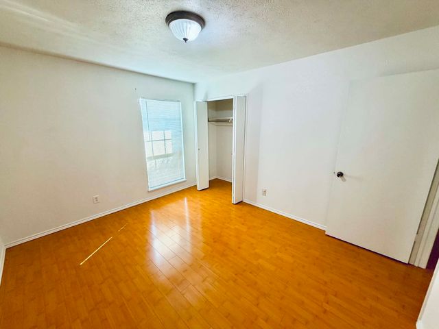 5664 Perrin Street, The Colony, TX 75056