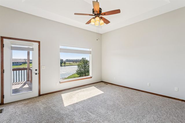 2318 N Castle Rock Ct, Wichita, KS 67228