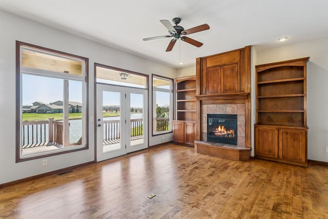 2318 N Castle Rock Ct, Wichita, KS 67228