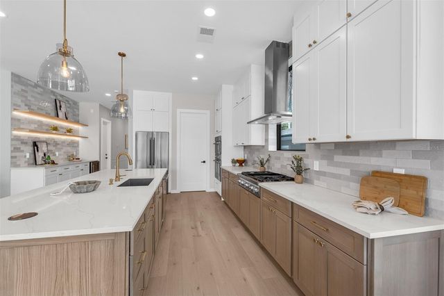 9 E STEELE STREET, Orlando, FL 32804