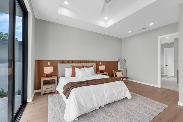 9 E STEELE STREET, Orlando, FL 32804