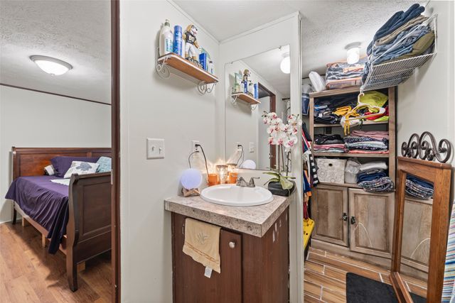 312 N Douglas Street, Mart, TX 76664