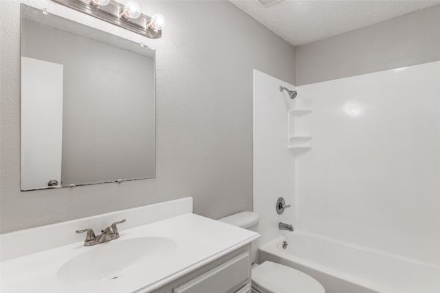 2414 February Lane, Grand Prairie, TX 75050