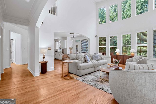 195 Woodcliff Court, Suwanee, GA 30024