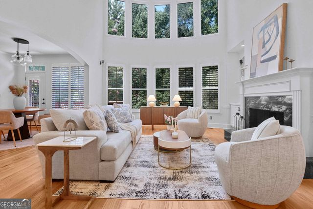 195 Woodcliff Court, Suwanee, GA 30024