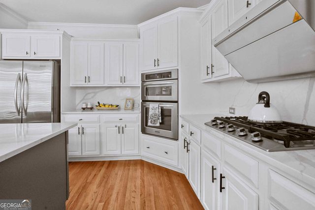 195 Woodcliff Court, Suwanee, GA 30024