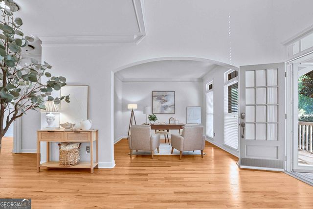 195 Woodcliff Court, Suwanee, GA 30024