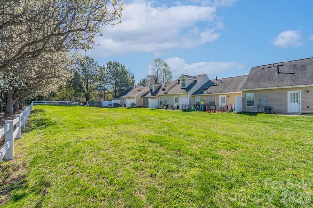 513 Fenton Place, Rock Hill, SC 29732