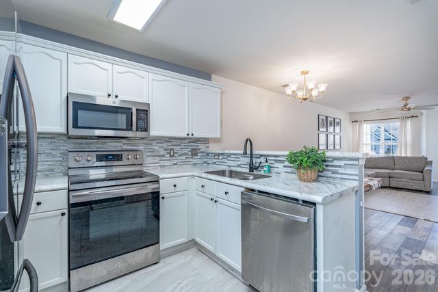 513 Fenton Place, Rock Hill, SC 29732