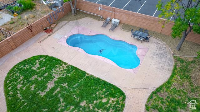 1851 W 5400 N, Winchester Hills, UT 84770