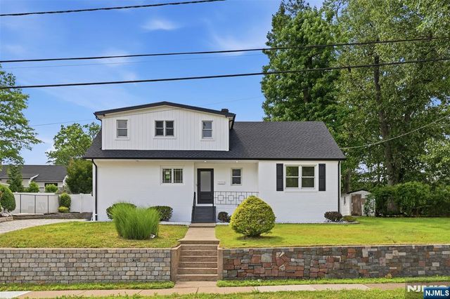 768 Birch Avenue, New Milford, NJ 07646