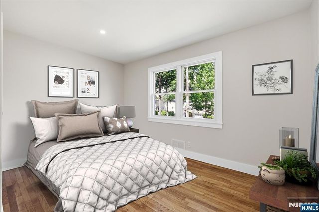 768 Birch Avenue, New Milford, NJ 07646