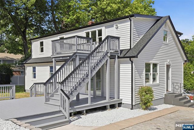 768 Birch Avenue, New Milford, NJ 07646
