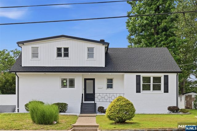 768 Birch Avenue, New Milford, NJ 07646