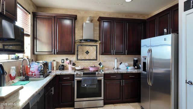 10341 W TORONTO Way, Tolleson, AZ 85353