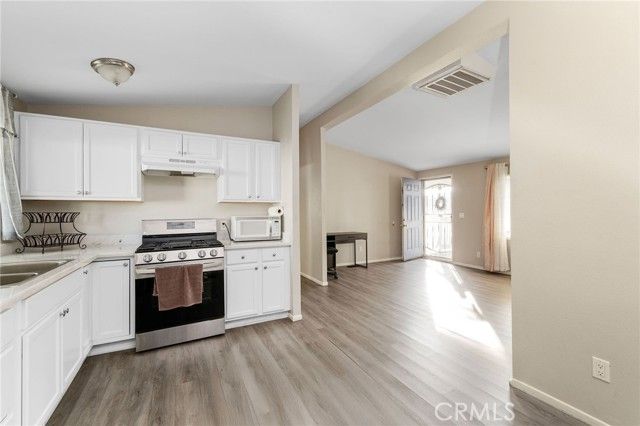 9131 Rosedale Hwy 67, Bakersfield, CA 93312