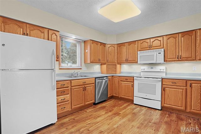 45 Faith Drive, Highland, IL 62249