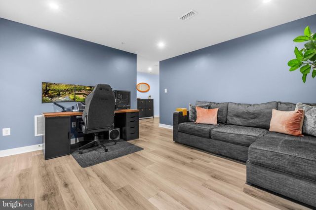 7872 BRANDY STATION RD, Hanover, MD 21076