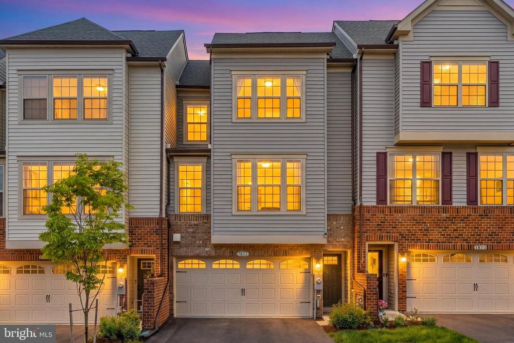 Image 2 of property listing at 7872 BRANDY STATION RD, Hanover, MD 21076