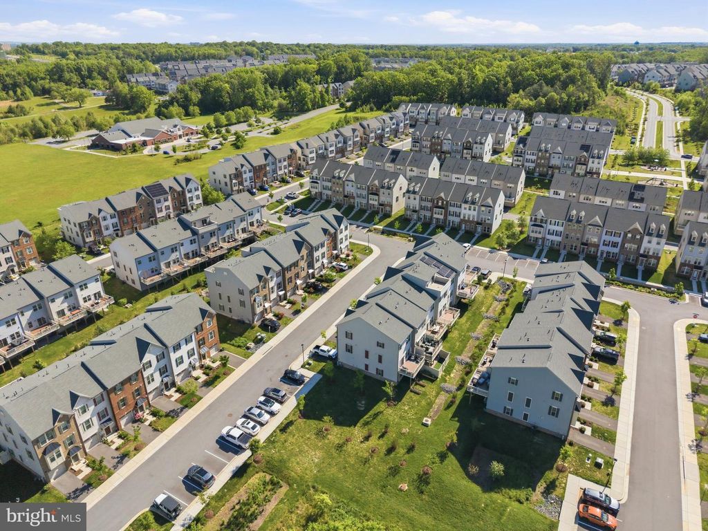Image 40 of property listing at 7872 BRANDY STATION RD, Hanover, MD 21076