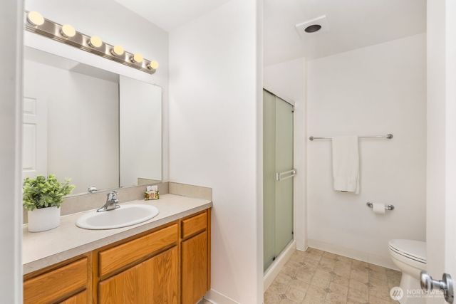 7128 34th Avenue NE, Olympia, WA 98516