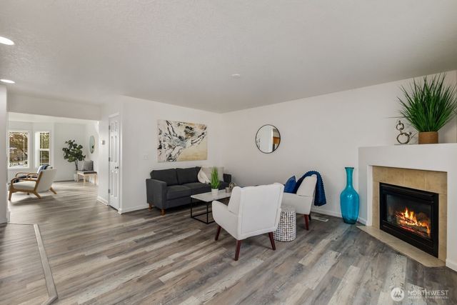 7128 34th Avenue NE, Olympia, WA 98516