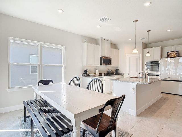 35428 CRESCENT CREEK DRIVE, Zephyrhills, FL 33541