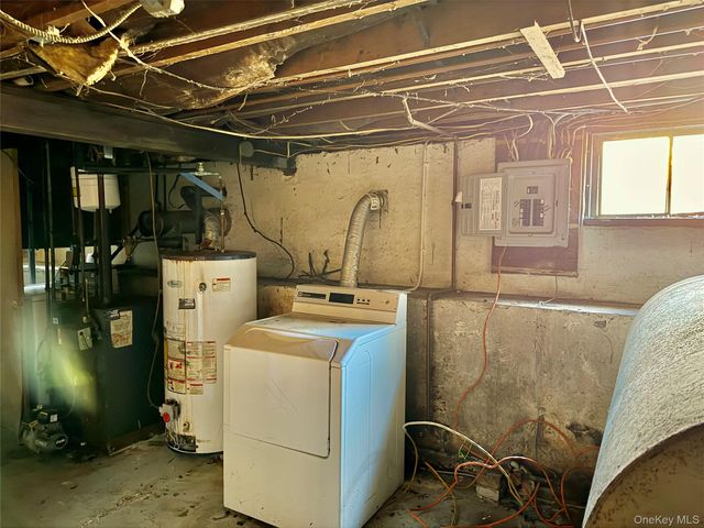 26 N Swezeytown Road, Middle Island, NY 11953