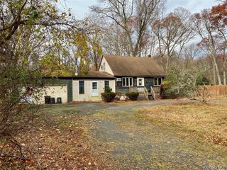 26 N Swezeytown Road, Middle Island, NY 11953
