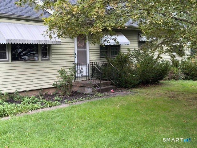 28 Eastview Terrace, Meriden, CT 06450