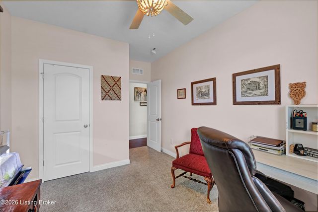 1208 Summit Parks Dr, La Grange, KY 40031