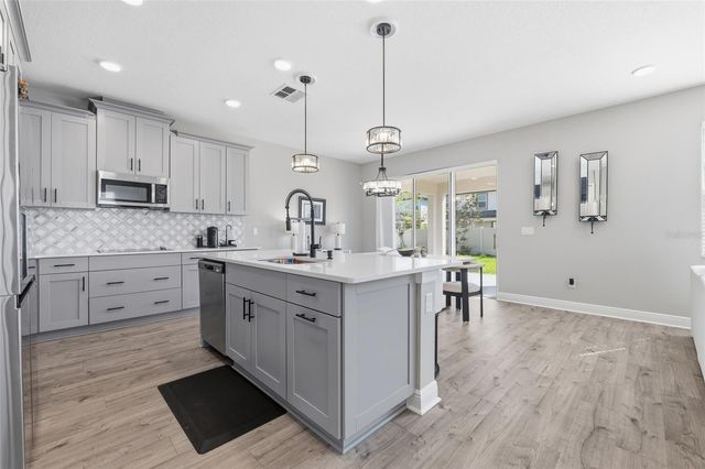 7273 NOTCHED PINE BEND, Wesley Chapel, FL 33545