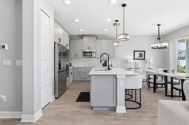 7273 NOTCHED PINE BEND, Wesley Chapel, FL 33545