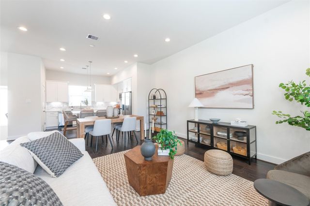 5506 Wheatley Street F, Houston, TX 77091