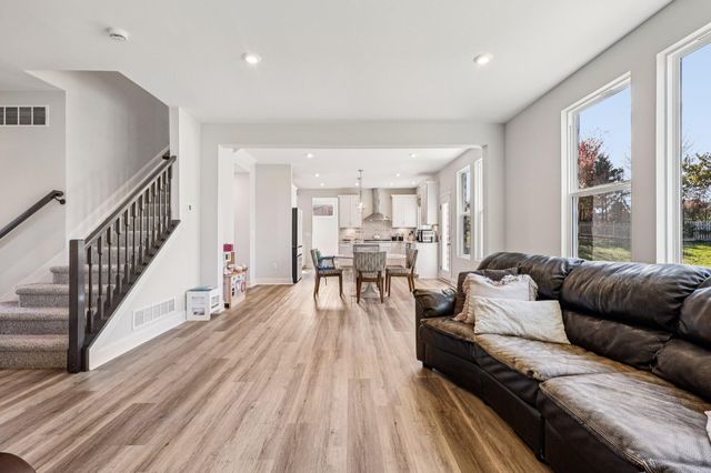 3135 Chipping Camden, Covington, KY 41015