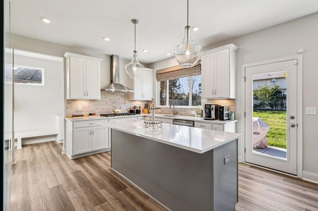 3135 Chipping Camden, Covington, KY 41015