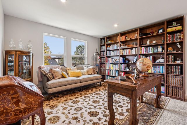 3135 Chipping Camden, Covington, KY 41015