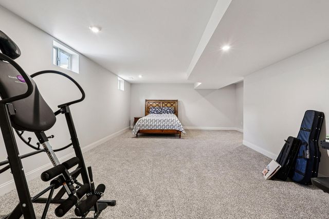 3135 Chipping Camden, Covington, KY 41015