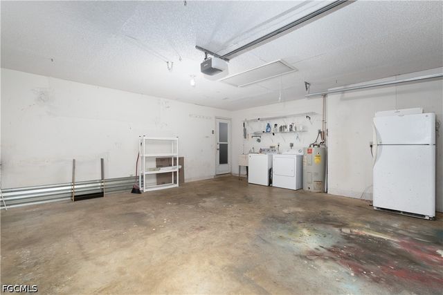 1318 SE 14th ST, Cape Coral, FL 33990