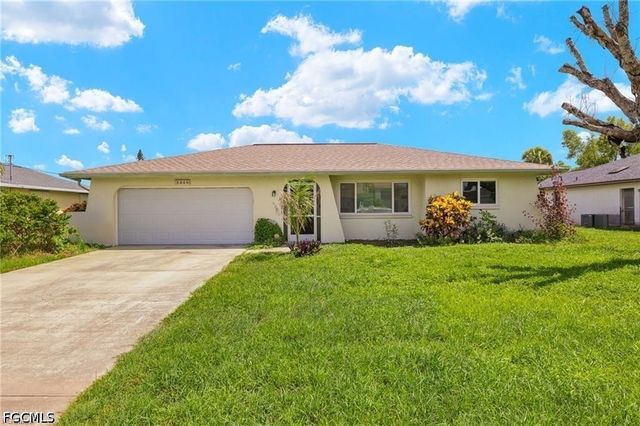 1318 SE 14th ST, Cape Coral, FL 33990