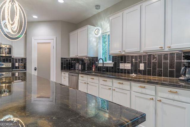 418 Wilfar Strasse, Helen, GA 30545