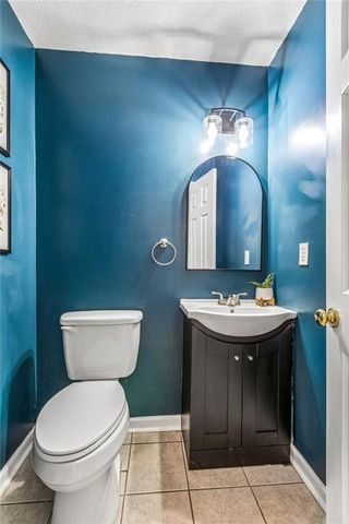 1101 NW 72nd Street, Kansas City, MO 64118