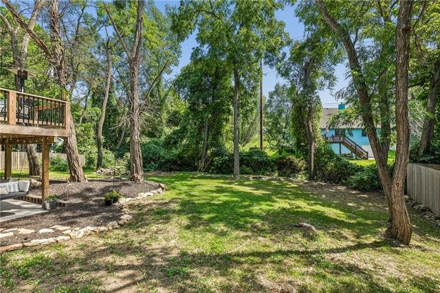 1101 NW 72nd Street, Kansas City, MO 64118
