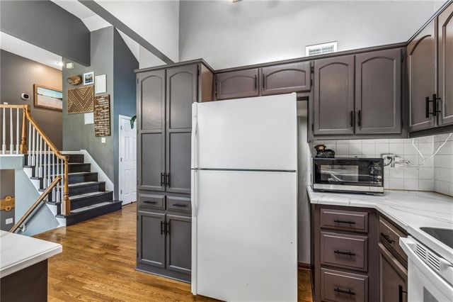 1101 NW 72nd Street, Kansas City, MO 64118