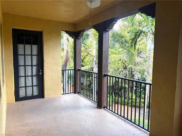 8941 Malibu ST # 1, Naples, FL 34113