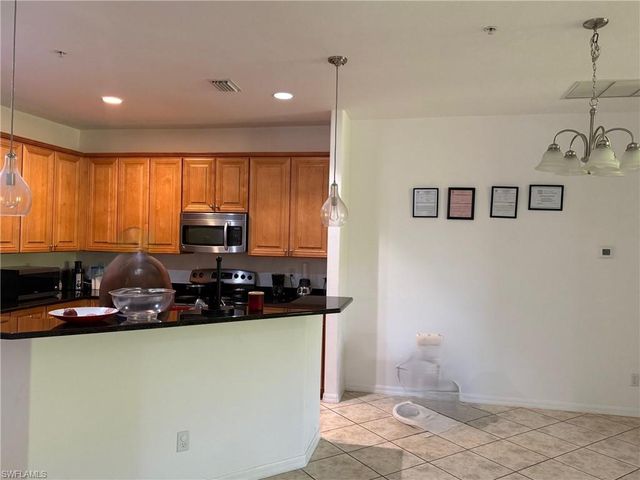 8941 Malibu ST # 1, Naples, FL 34113