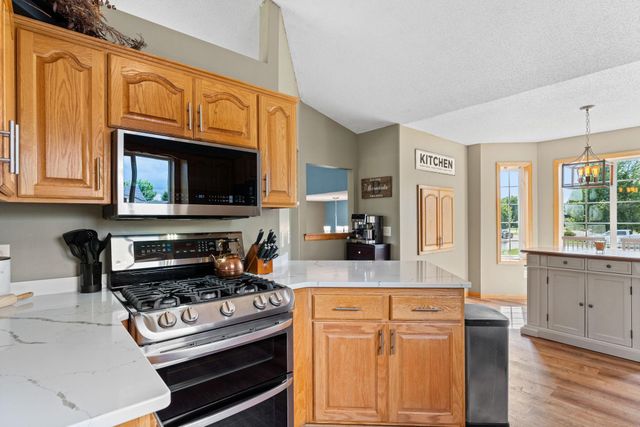 697 Eagle Lake Road S, Big Lake, MN 55309