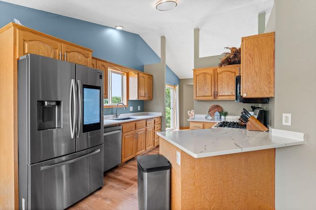 697 Eagle Lake Road S, Big Lake, MN 55309