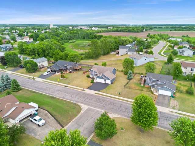 697 Eagle Lake Road S, Big Lake, MN 55309