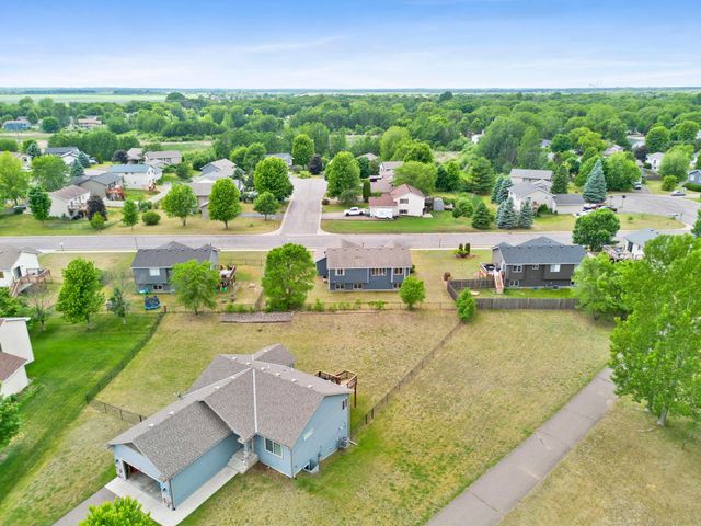 697 Eagle Lake Road S, Big Lake, MN 55309